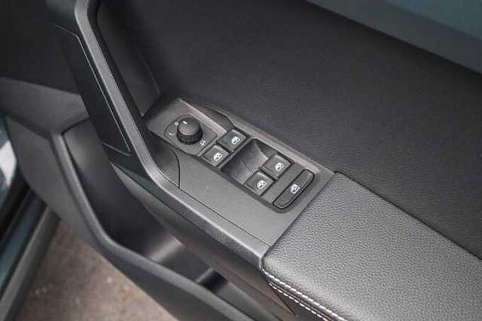 SEAT Arona 1.0 TSI XPERIENCE Lux SUV 5dr Petrol Manual Euro 6 (s/s) (110 ps)