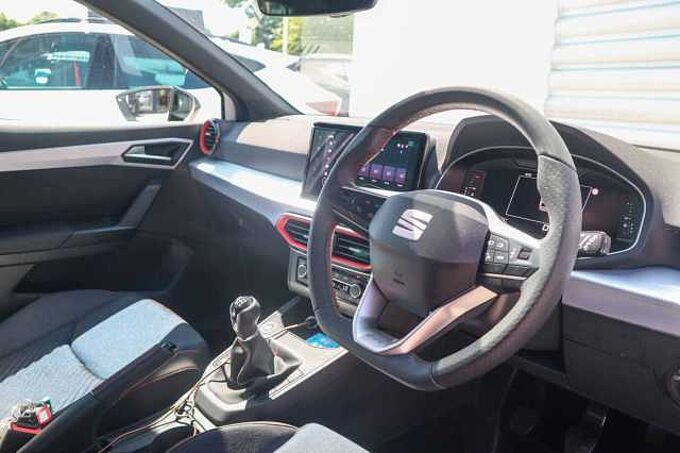 SEAT Ibiza 1.0 TSI FR Black Edition Euro 6 (s/s) 5dr